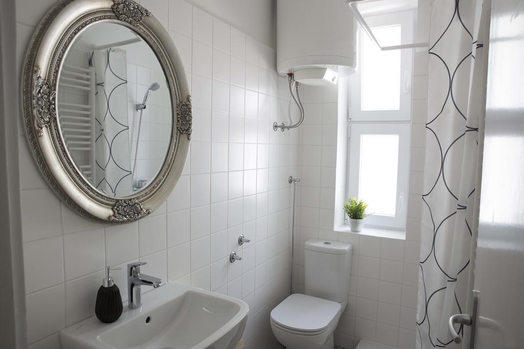 Taya apartment Ljubljana Bagian luar foto